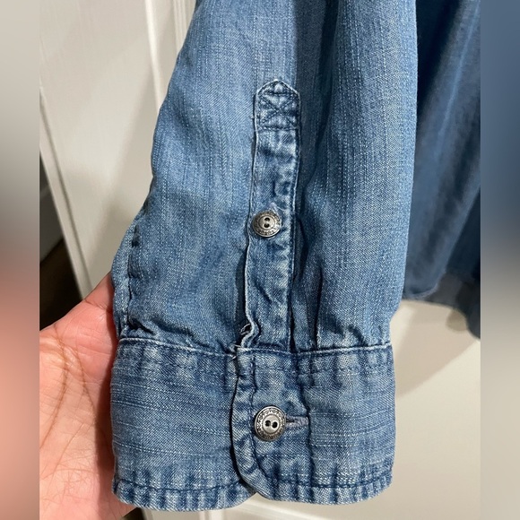 American Eagle Outfitters Light Blue Button Down Shirt - Picture 5 of 7